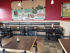 Fast Food near Traveller's Inn